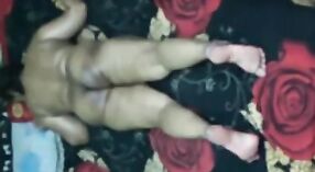 HD-video van Indiase paar hebben seks op Verborgen camera 1 min 20 sec