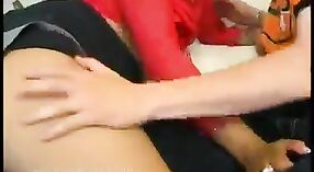 Tía real video sexy de la niña india asiática Malvina Layton poniéndose caliente y cachonda con el manitas 0 mín. 0 sec