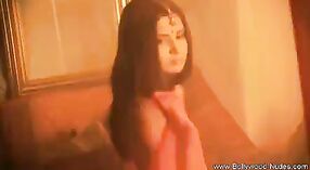 Indian college girl nemu nakal ing Video Hindi 2 min 00 sec