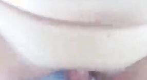 देसी शॉप मालक असलेल्या या गरम भारतीय सेक्स व्हिडिओसह आपल्या लालसा पूर्ण करा 4 मिन 00 सेकंद