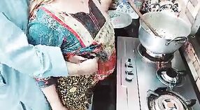 ভারতীয় স্ত্রী হিন্দি পর্ন ভিডিওতে ককোল্ড স্বামী দ্বারা তার পাছা শক্ত করে চোদা 1 মিন 20 সেকেন্ড