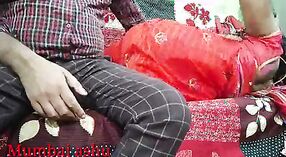 মল্লু আন্টি তার গুদে পর্ন ভিডিওতে শক্ত ড্রিল পান 0 মিন 0 সেকেন্ড