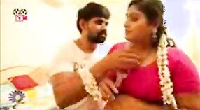 Une indienne se salit avec son petit ami 1 minute 00 sec