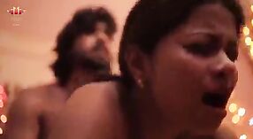 Indiase half-sister met groot borsten has seks met haar lover en mij 4 min 30 sec