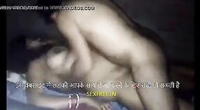 Indiase meisje gets neer en vies met haar BBW vriend in hotel kamer 2 min 00 sec