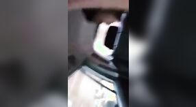 बिग बूब्स गर्लला तिच्या कारमध्ये टेपवर तिचा आवाज आणि हँडजॉब मिळतो 3 मिन 50 सेकंद