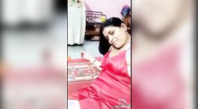 Desi housewife strips down to show off her sexy body for her lover 1 min 00 sec