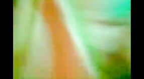 ఇంద్రియ కళాశాల సెక్స్ దృశ్యం బస్టీ ఇండియన్ గర్ల్ మరియు ఆమె ప్రియుడు 3 మిన్ 20 సెకను