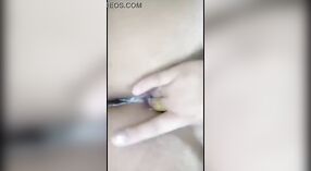 دیسی ماں ایک squirting orgasm کے ساتھ کیمرے پر بند ہو جاتا ہے 3 کم از کم 00 سیکنڈ