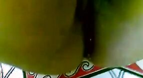 ಈ ವೀಡಿಯೊದಲ್ಲಿ ಮೊದಲ ಬಾರಿಗೆ ಪುಣೆ ಪಟ್ಟಿಗಳಿಂದ ಪ್ರಬುದ್ಧ ಭಾರತೀಯ ಸೌಂದರ್ಯ 3 ನಿಮಿಷ 20 ಸೆಕೆಂಡು