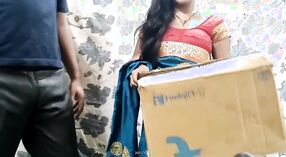 Bhabhi indio obtiene sexo duro del mensajero en este último video interracial 0 mín. 0 sec