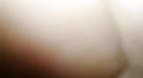 வீட்டில் ஆபாச வீடியோவில் தேசி மனைவியின் தீவிரமான புஸ்ஸிங்கின் நெருக்கமான பார்வை 1 நிமிடம் 20 நொடி