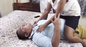 Индийская горничная с большой грудью получает сперму в жопе в этом домашнем видео 0 минута 0 сек