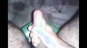 एक लीक वीडियो के एक दक्षिण भारतीय समलैंगिक आदमी खुद को आनंददायक 1 मिन 50 एसईसी