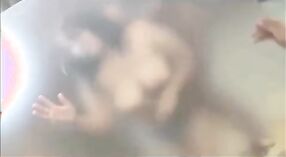 Video sing akeh uwabe Swamiji lan Curvy Lawas wanita melu kegiatan seksual 9 min 30 sec