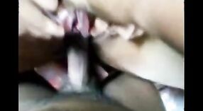 एका हार्डकोर व्हिडिओमध्ये भारतीय मुलगी तिच्या चुलतभावाच्या भावाने चोदली आहे 0 मिन 40 सेकंद