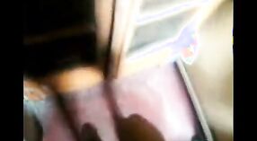 एका हार्डकोर व्हिडिओमध्ये भारतीय मुलगी तिच्या चुलतभावाच्या भावाने चोदली आहे 1 मिन 10 सेकंद