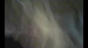 Thủ dâm và âm hộ ngón tay Trong Ấn độ video 3 tối thiểu 20 sn