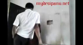 대학 소녀에서 케랄라 얻을 엿에 의해 그녀의 사촌에 명시적인 비디오 1 최소 20 초