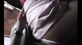 파키스탄 호위 즐거움 클라이언트와 함께 그녀의 숙련된 입고 섹시한 엉덩이 2 최소 40 초