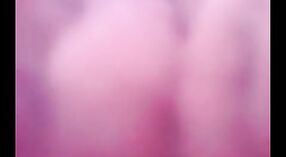 এমএমএস কেলেঙ্কারীগুলিতে তার প্রাক্তন প্রেমিকের সাথে গ্রাম মেয়ে ডালহিয়াস আউটডোর এনকাউন্টার 2 মিন 40 সেকেন্ড