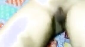印度锡克教女孩被配偶在摄像机上陷入折衷位置 2 敏 30 sec