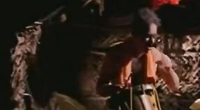 একটি ভারতীয় ছবিতে দেবিকাস কামুক অভিনয় বিগ বুবস বৈশিষ্ট্যযুক্ত 0 মিন 0 সেকেন্ড