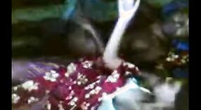 Ibu rumah tangga India seneng banget jinis karo kekasih dheweke 8 min 40 sec