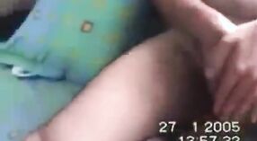 Indiano ragazza ha sesso con amico in explicit video 2 min 50 sec