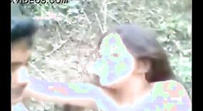 Odkryty seks wideo z Marathi wieś Nastolatki 3 / min 40 sec