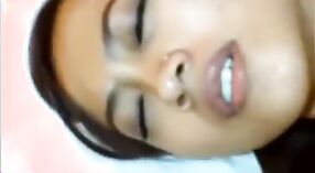 होममेड सेक्स व्हिडिओमध्ये हॉट इंडियन गृहिणी 3 मिन 40 सेकंद