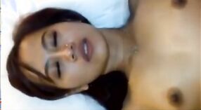 होममेड सेक्स व्हिडिओमध्ये हॉट इंडियन गृहिणी 1 मिन 00 सेकंद
