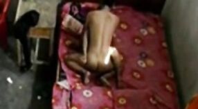Filmato registrato segretamente di un professore di Delhi e della sua studentessa impegnati in attività sessuali 7 min 00 sec