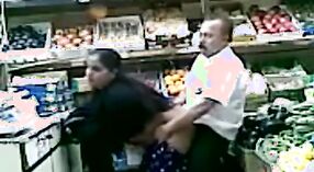 Aunty indulges in outdoor and anal sex in grocery store 2 min 40 sec