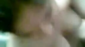 ದೆಹಲಿ ಹದಿಹರೆಯದವರು ಮನೆಯಲ್ಲಿ ಜಮೀನುದಾರನೊಂದಿಗೆ ಎಂಎಂಎಸ್ ಹಗರಣದಲ್ಲಿ ತೊಡಗಿದ್ದಾರೆ 1 ನಿಮಿಷ 40 ಸೆಕೆಂಡು