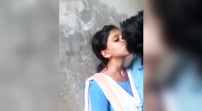 Desi écolière du Jharkhand devient coquine en classe 3 minute 20 sec