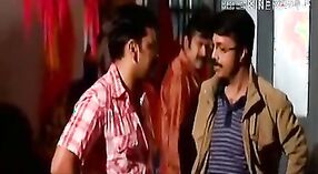 Bhavanas zmusił i wyciekł intymny moment z aktorem 2 / min 00 sec