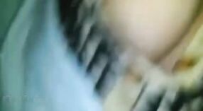 তাজা ভারতীয় সৌন্দর্য আনন্দদায়ক পায়ূ এনকাউন্টারে জড়িত 0 মিন 0 সেকেন্ড