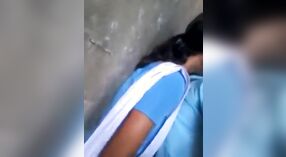 Young Indian schoolgirl engages in sexual activity with a boy of the same age 0 min 0 sec