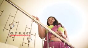 Wanita India Sensual Ing Saree Tradisional - Saree: Nancy 4 min 20 sec