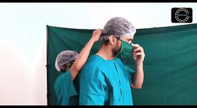 ملتهب لقاء مع مثير الهندي الطبيب في الفيلم الهندي 12 دقيقة 20 ثانية