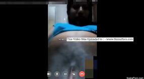 Rilis Anyar: Gadis Desi Lankan ngumumake rahasia dheweke 1 min 30 sec