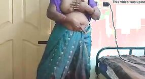 Homemade Indian MILF with big ass and shaved pussy in saree 3 min 40 sec