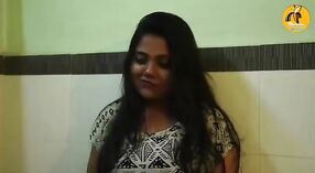 Desi paar enjoys passioneel seks in hotel kamer 9 min 30 sec