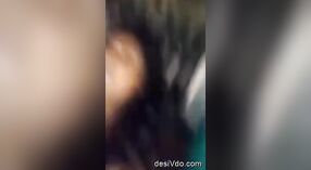 Una ragazza tamil si diverte con il suo partner 0 min 0 sec