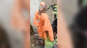 A Bangladeshi girls intimate bath captured on video 4 min 10 sec