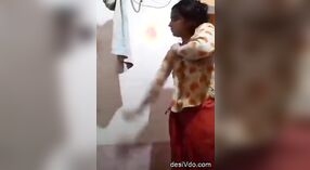 Indian housewife takes a full shower 2 min 50 sec