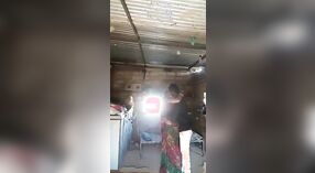 Desi femme au foyer se fait baiser par son mari au Rajasthan 0 minute 50 sec