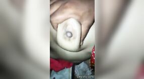 Indian housewife gives oral pleasure and changes outfit 0 min 0 sec