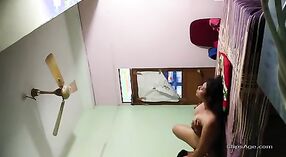 Ayah dan anak tiri terlibat dalam hubungan seksual hardcore 3 min 40 sec